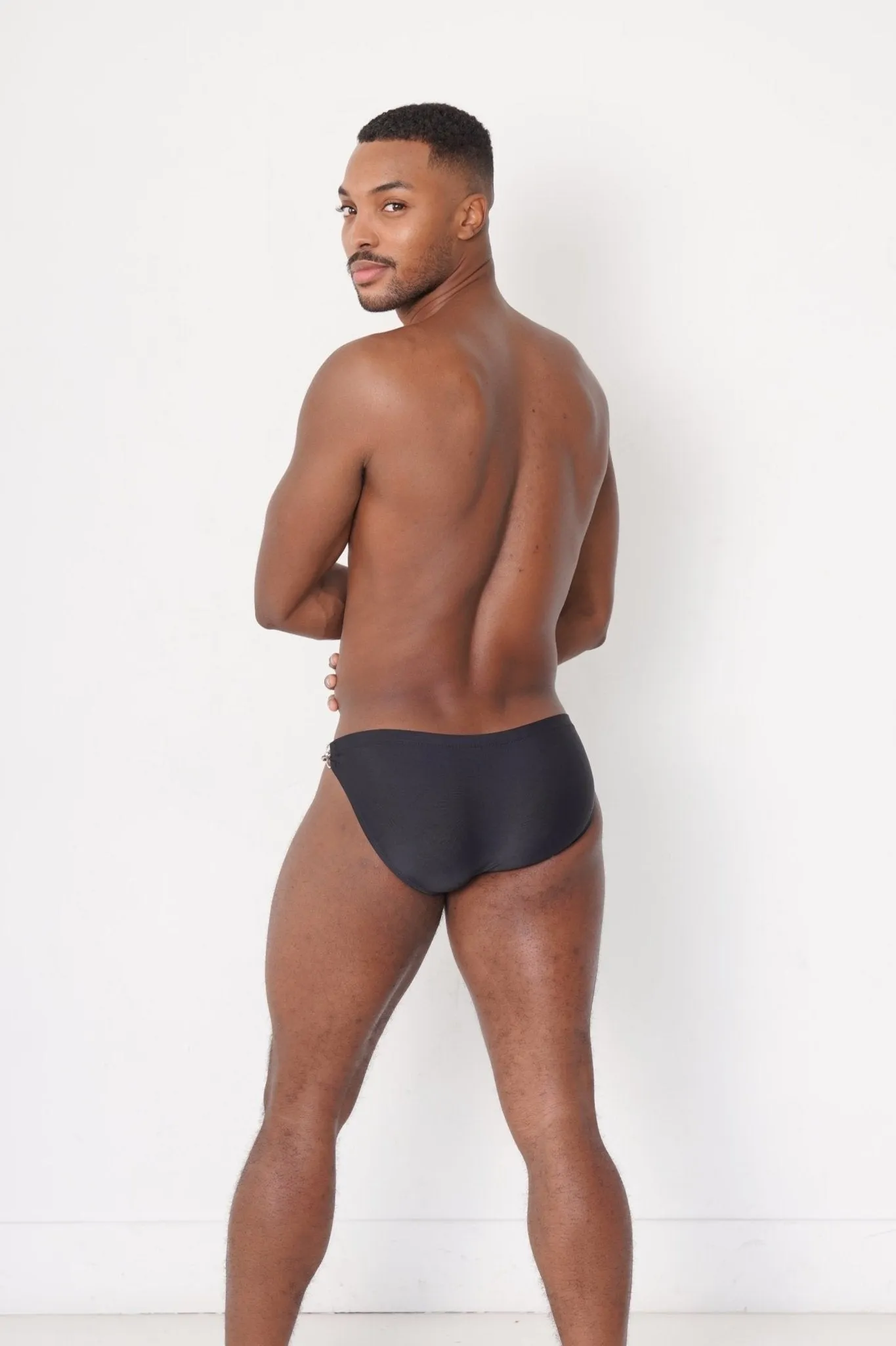 Black Hybrid Brief