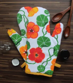 Cotton Green and Orange Flower With Yellow Piping Oven Gloves Pack Of 2