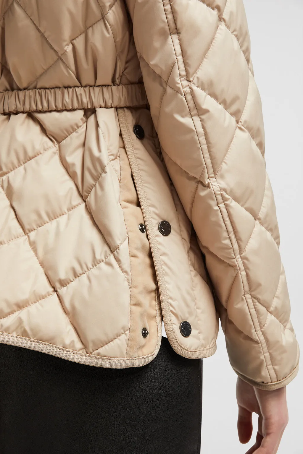 Cygne Short Down Jacket