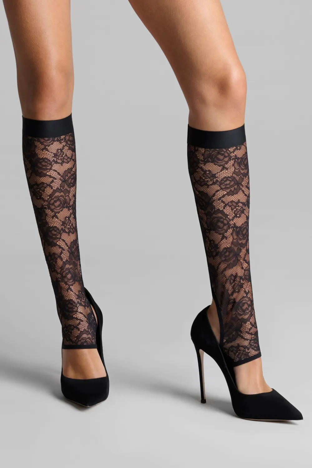 Flashback Lace Leg Warmers in Black