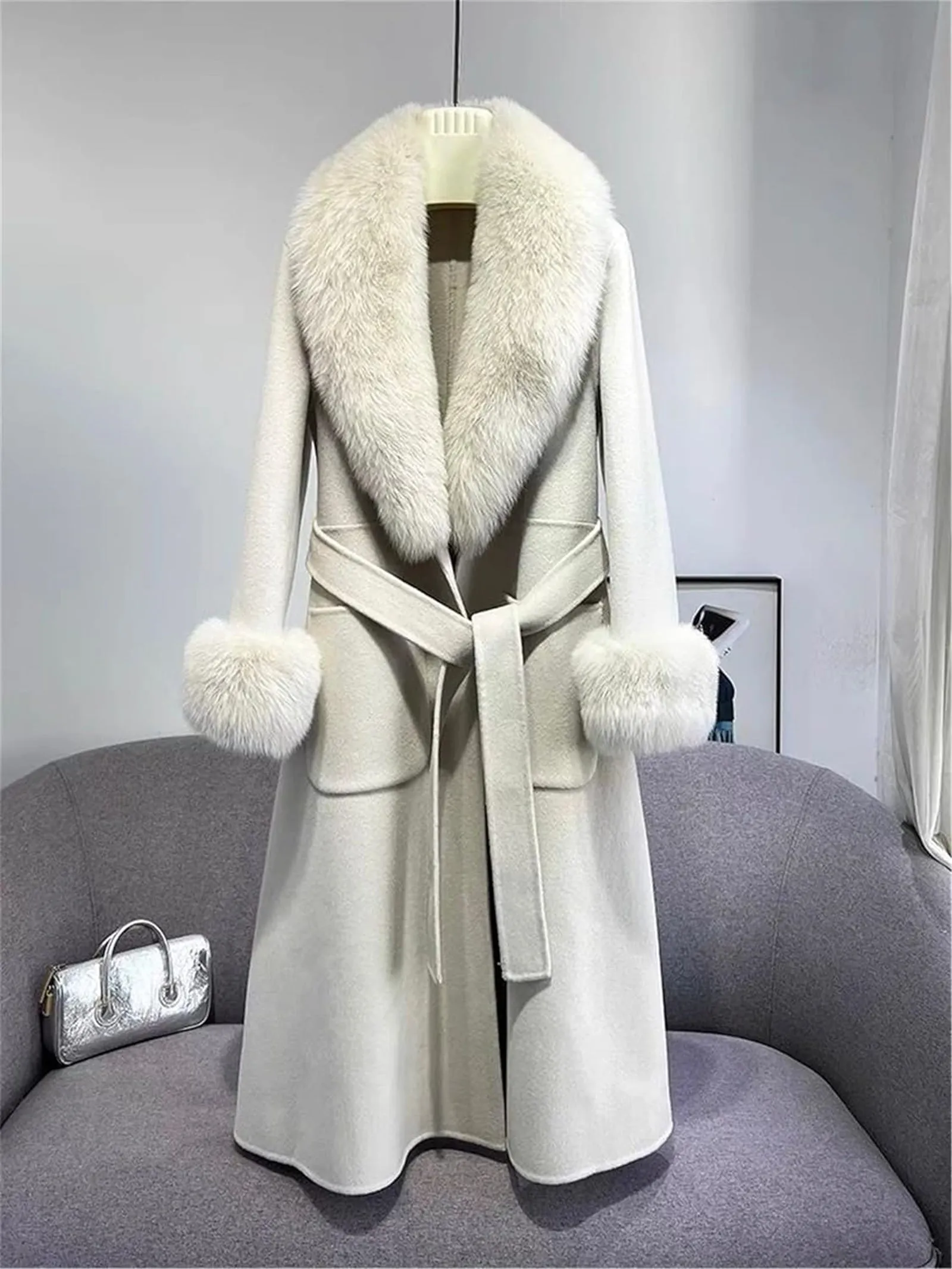 FURINFASHION HU-05 Winter New Style Real Fox Fur Detachable Large Collar Warm Women's Fur Coat And Double-Sided Woolen Coat.