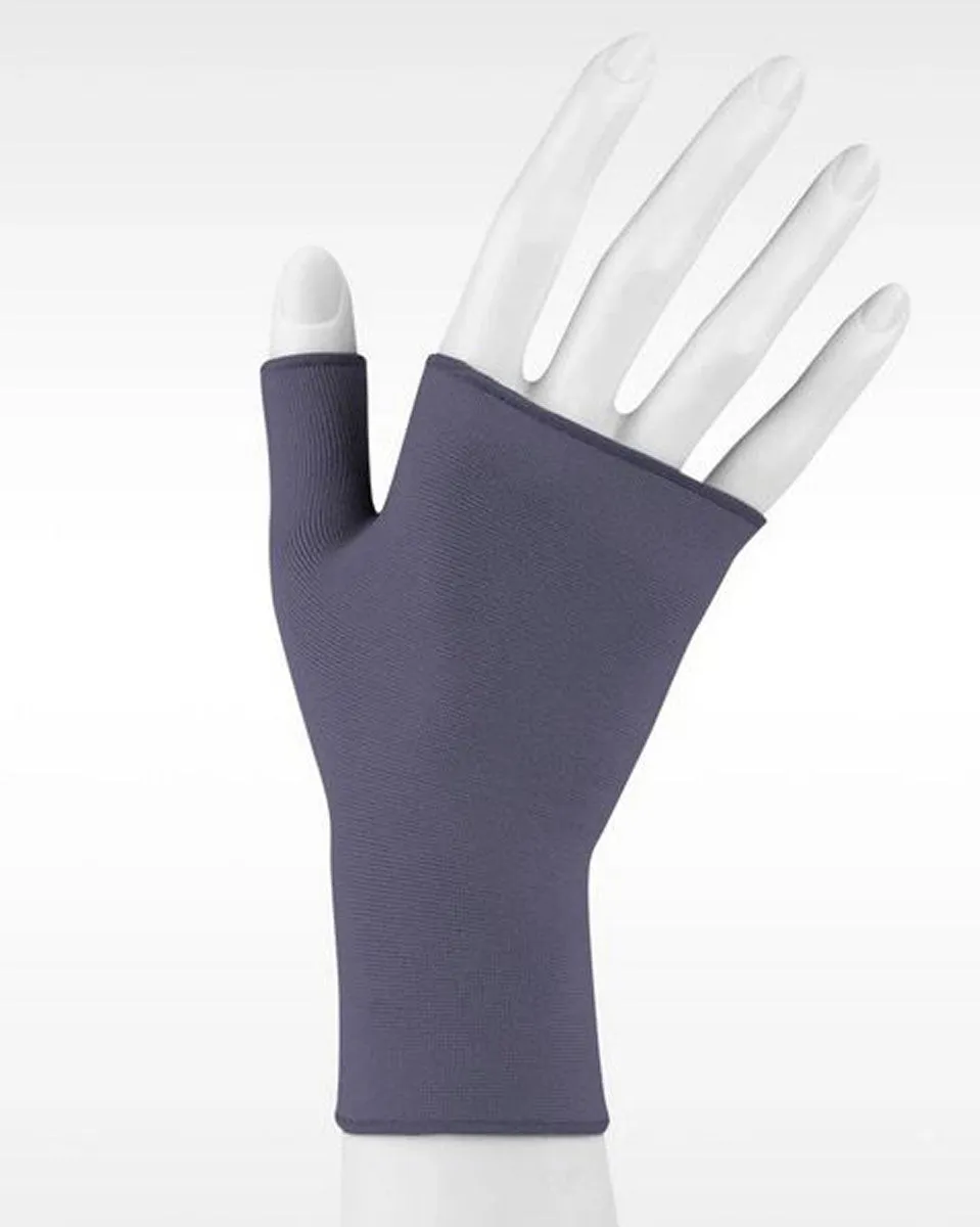 Juzo Soft 2002AC Dream Gauntlet with Thumb Stub 30-40mmHg - Seasonal Colors