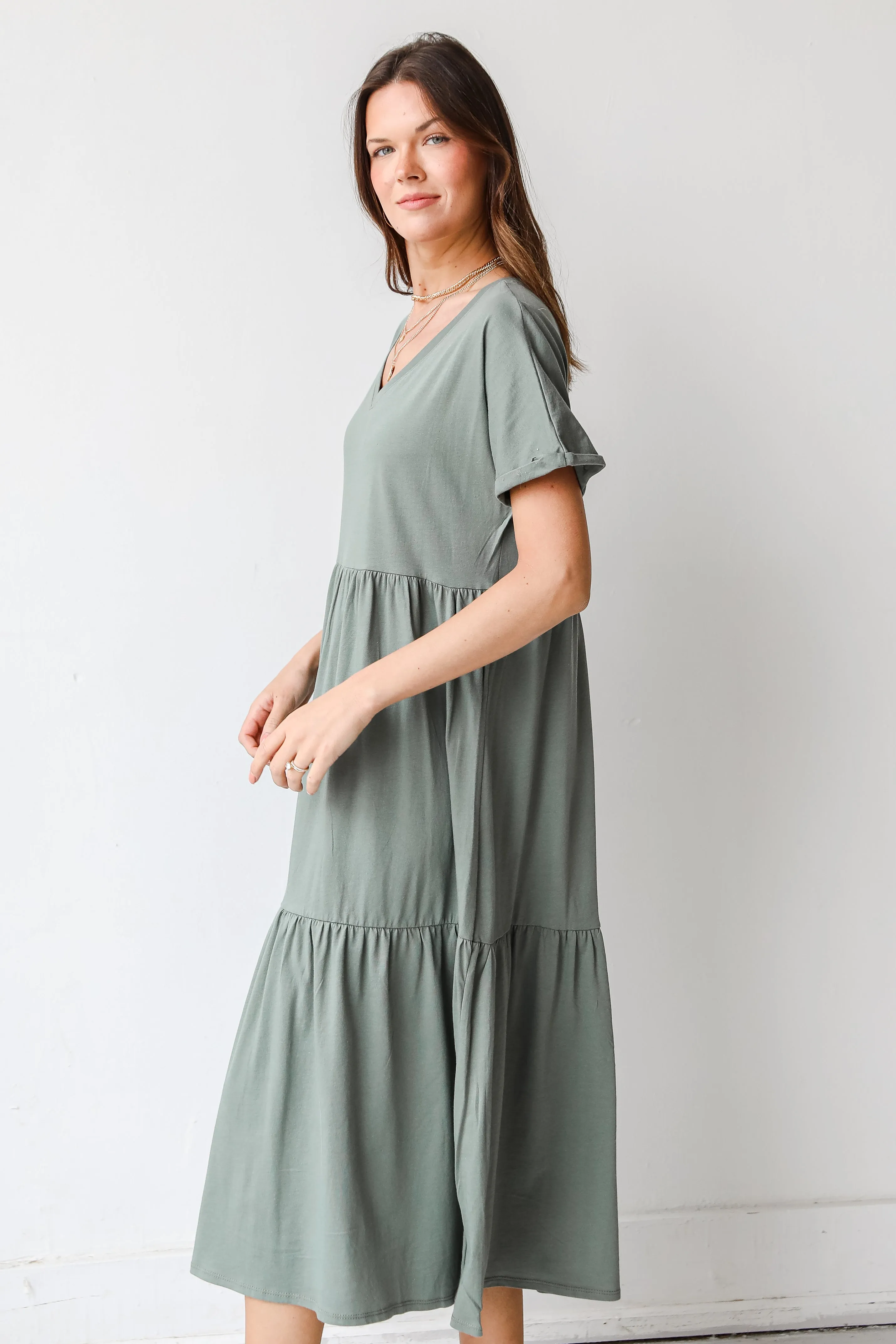 Make The Call Tiered Midi Dress