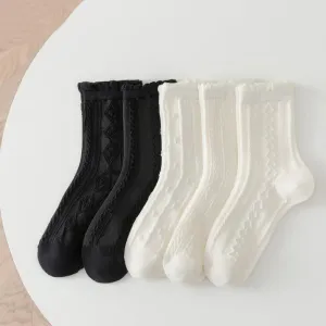 One Pair of Lace Crew Socks with Ruffle | Lolita & Jirai Kei Fashion