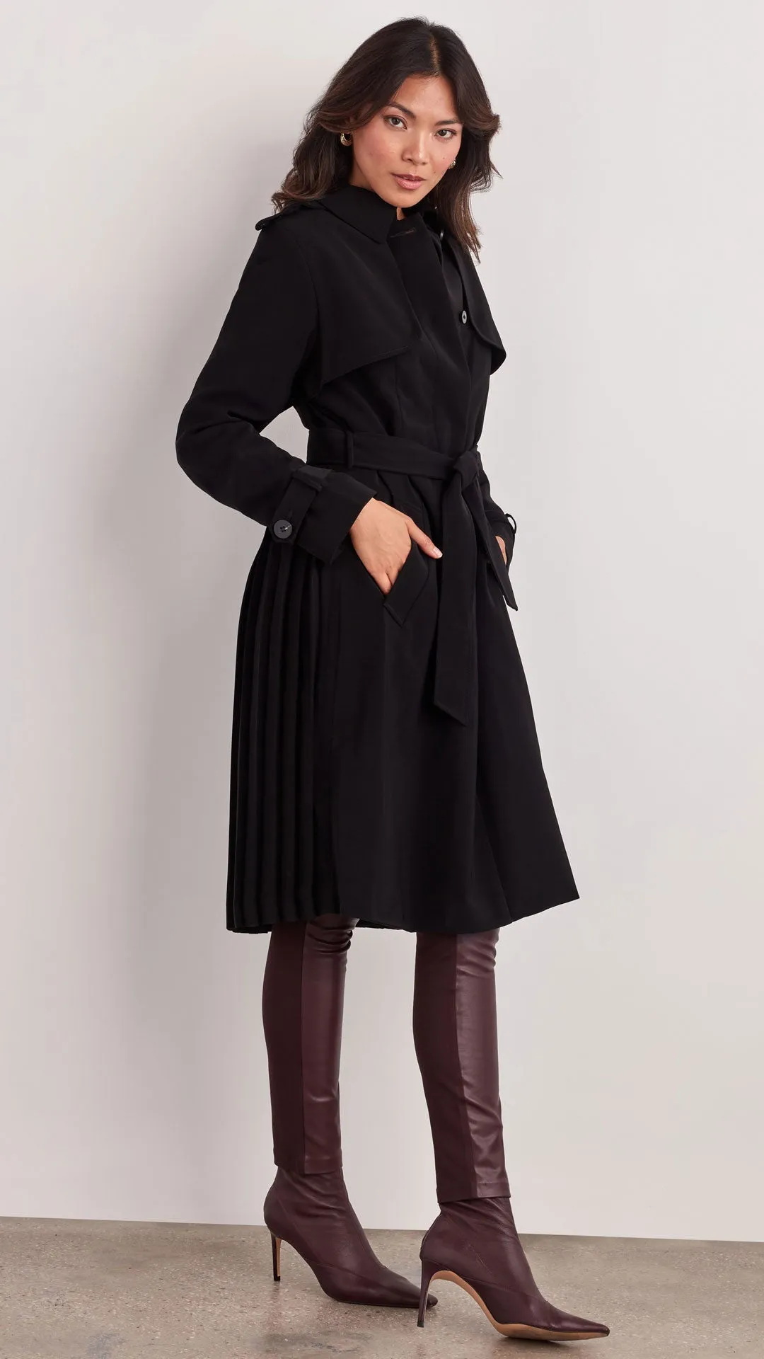 PLEATED TRENCH COAT