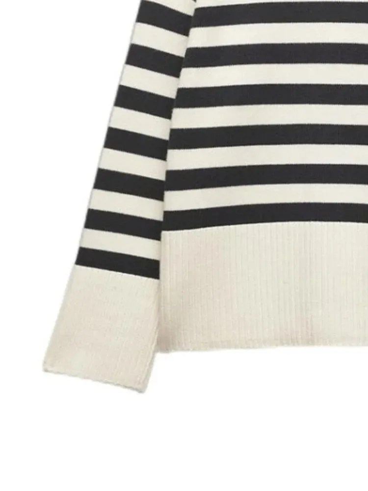 Pre Order:  Contrast Stripes Knit Cardigan