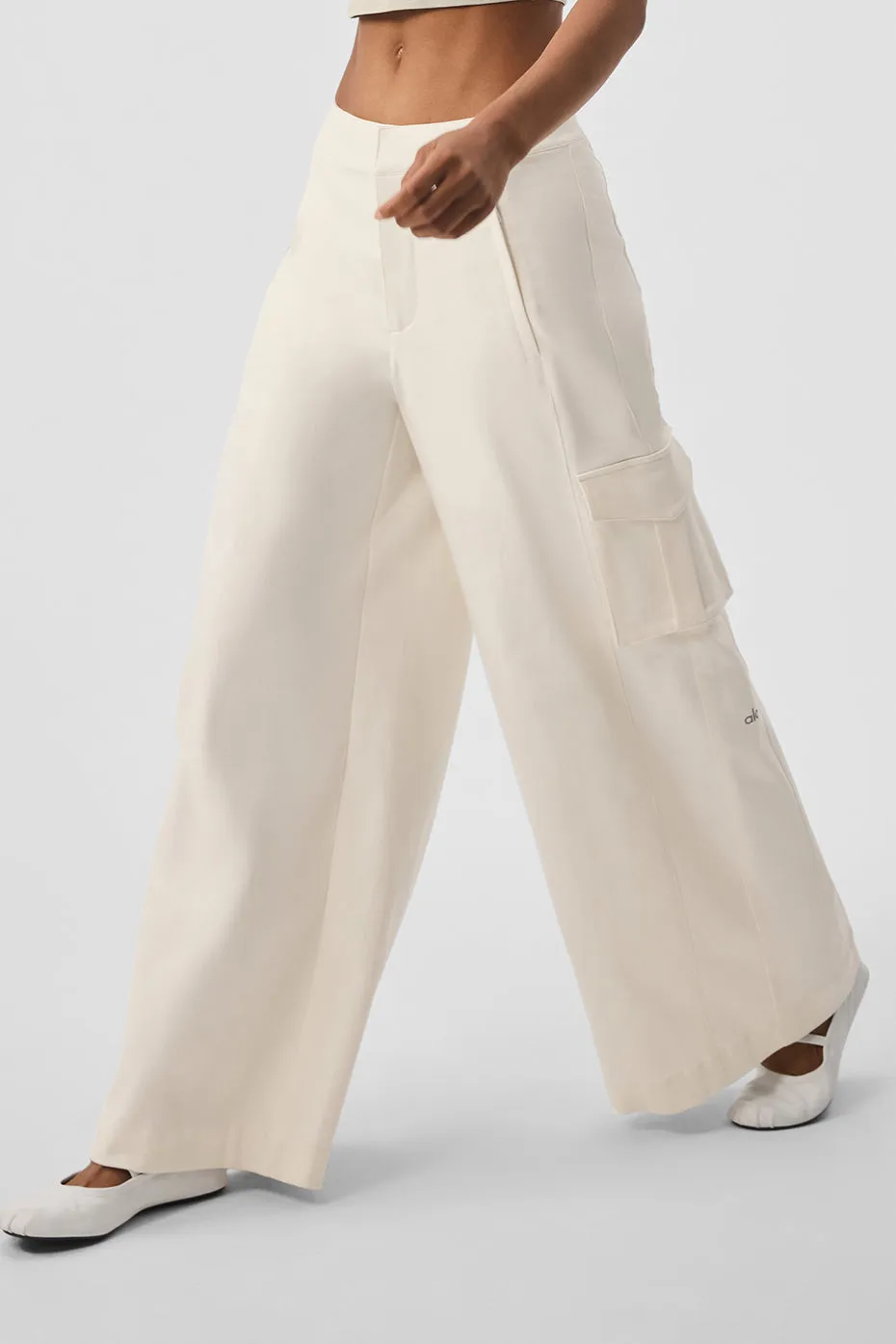 Show Off Cargo Wide Leg Trouser (Regular) - Ivory