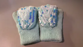 Used Justice "A" Glove w/ Finger Covers (1 cover not attached)